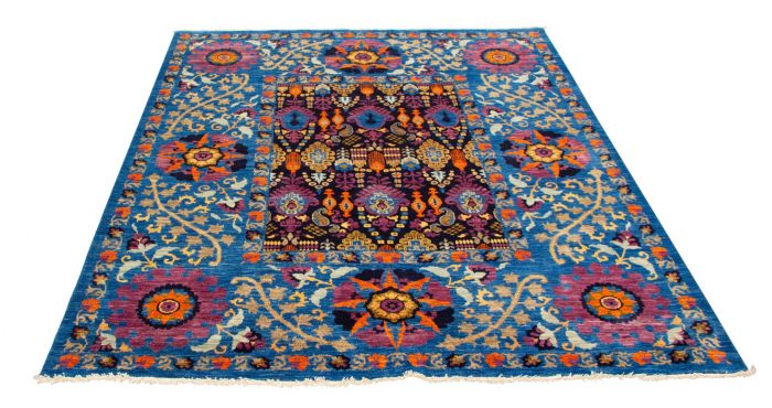 8'1" x 9'5" / Armita rug