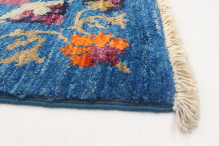 8'1" x 9'5" / Armita rug